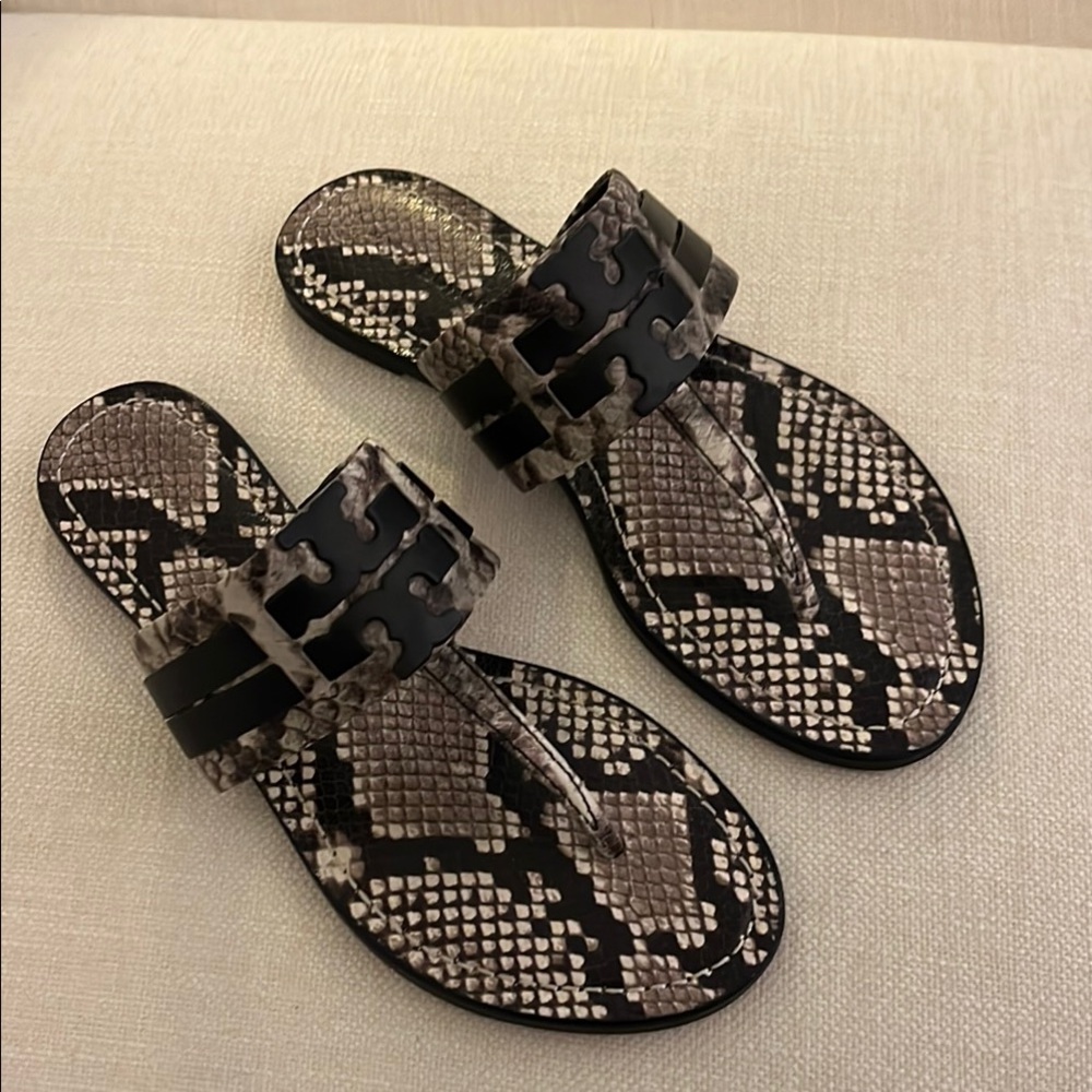 Tory Burch Stylish Black and Gray Women's Sandals